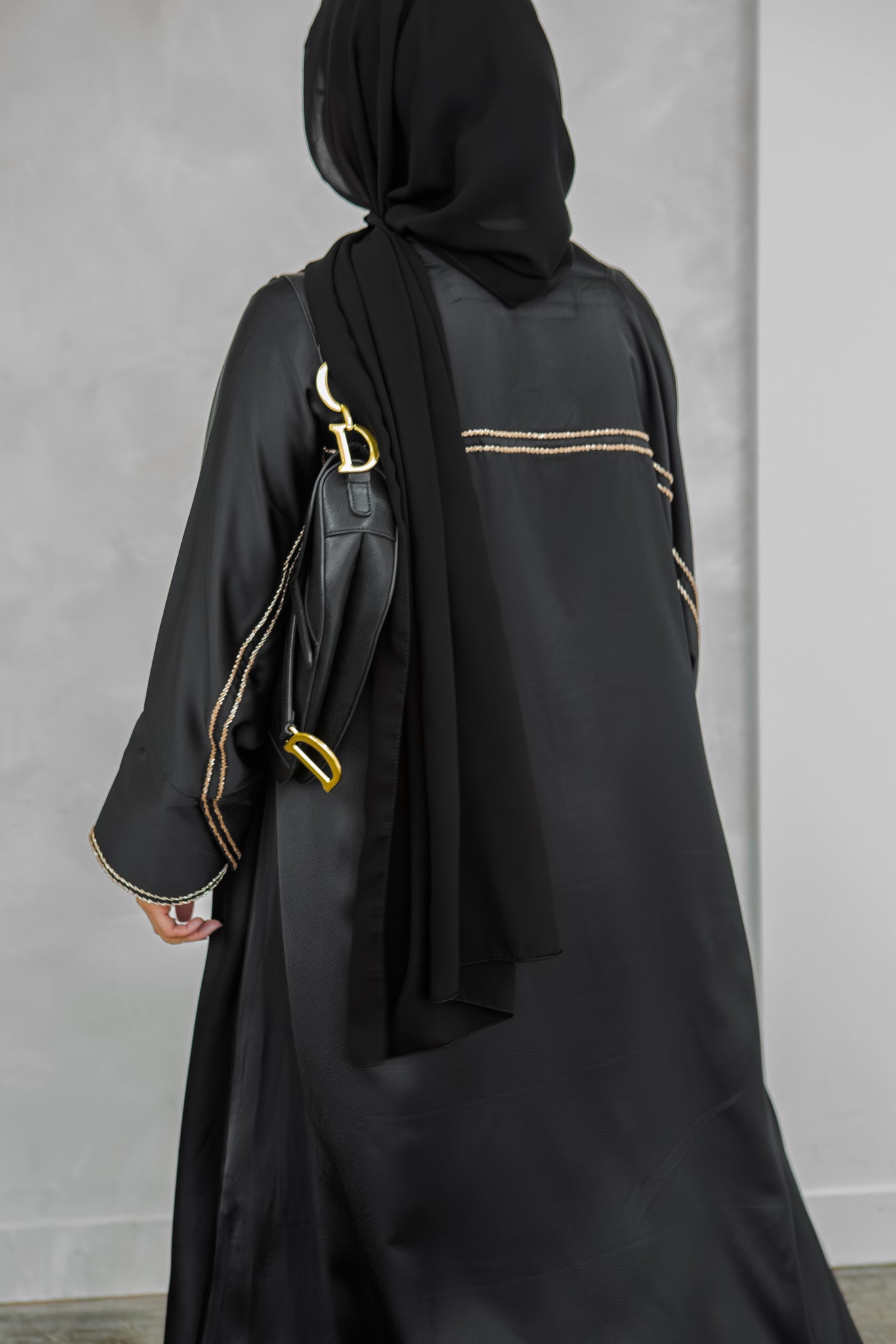 #AW06 | Black Abaya With Handwork Melek London