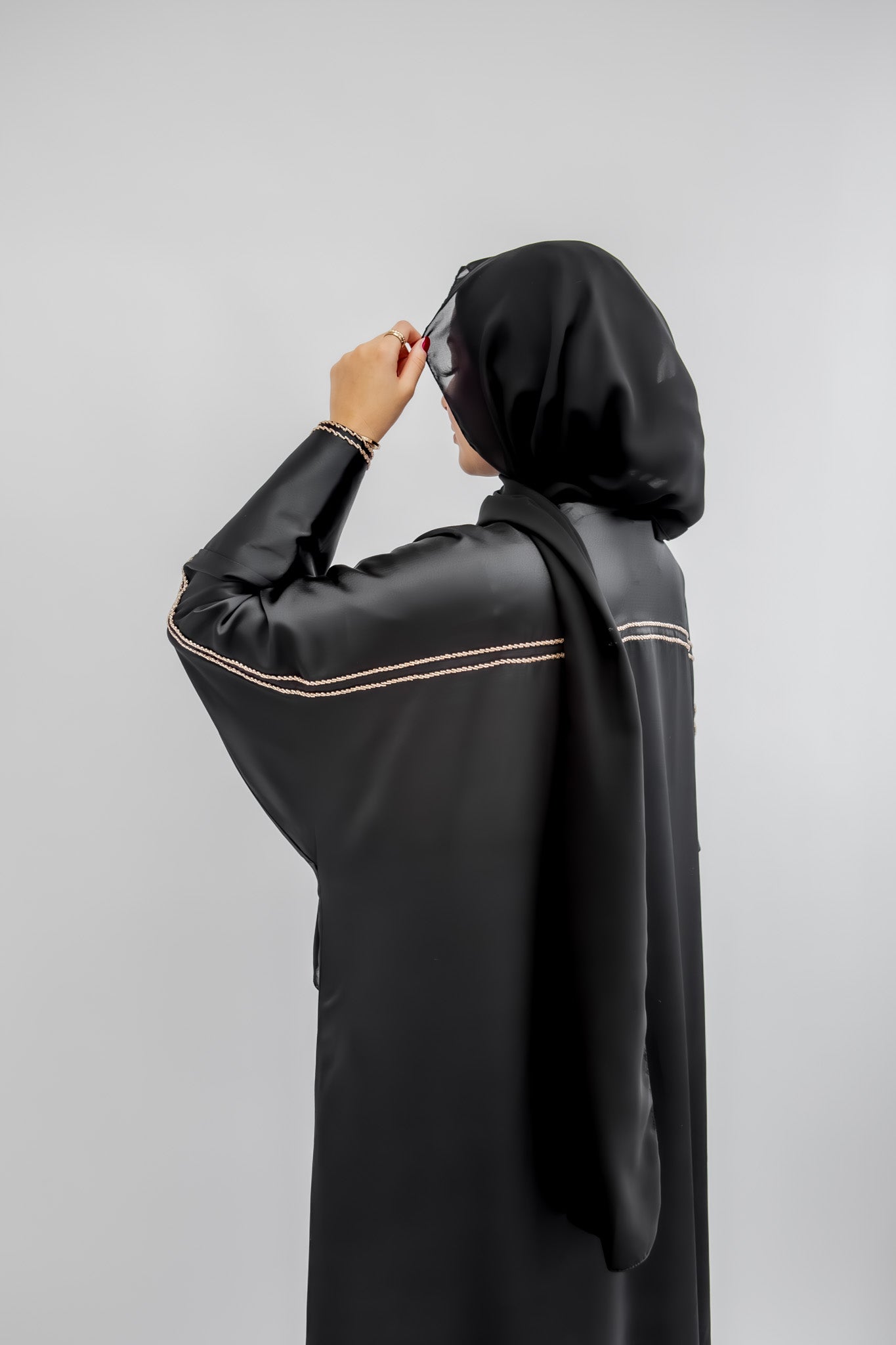 #AW06 | Black Abaya With Handwork Melek London