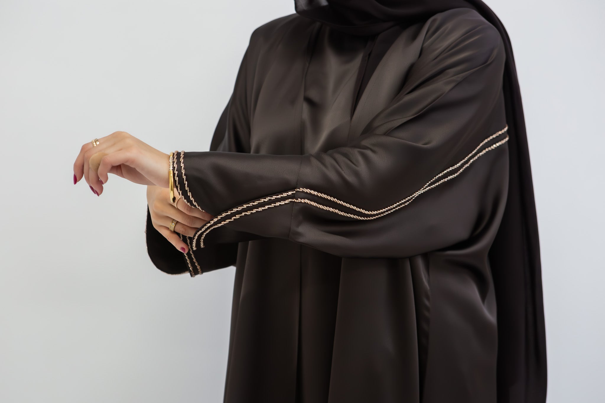 #AW07 | Chocolate Brown Abaya With Handwork Melek London