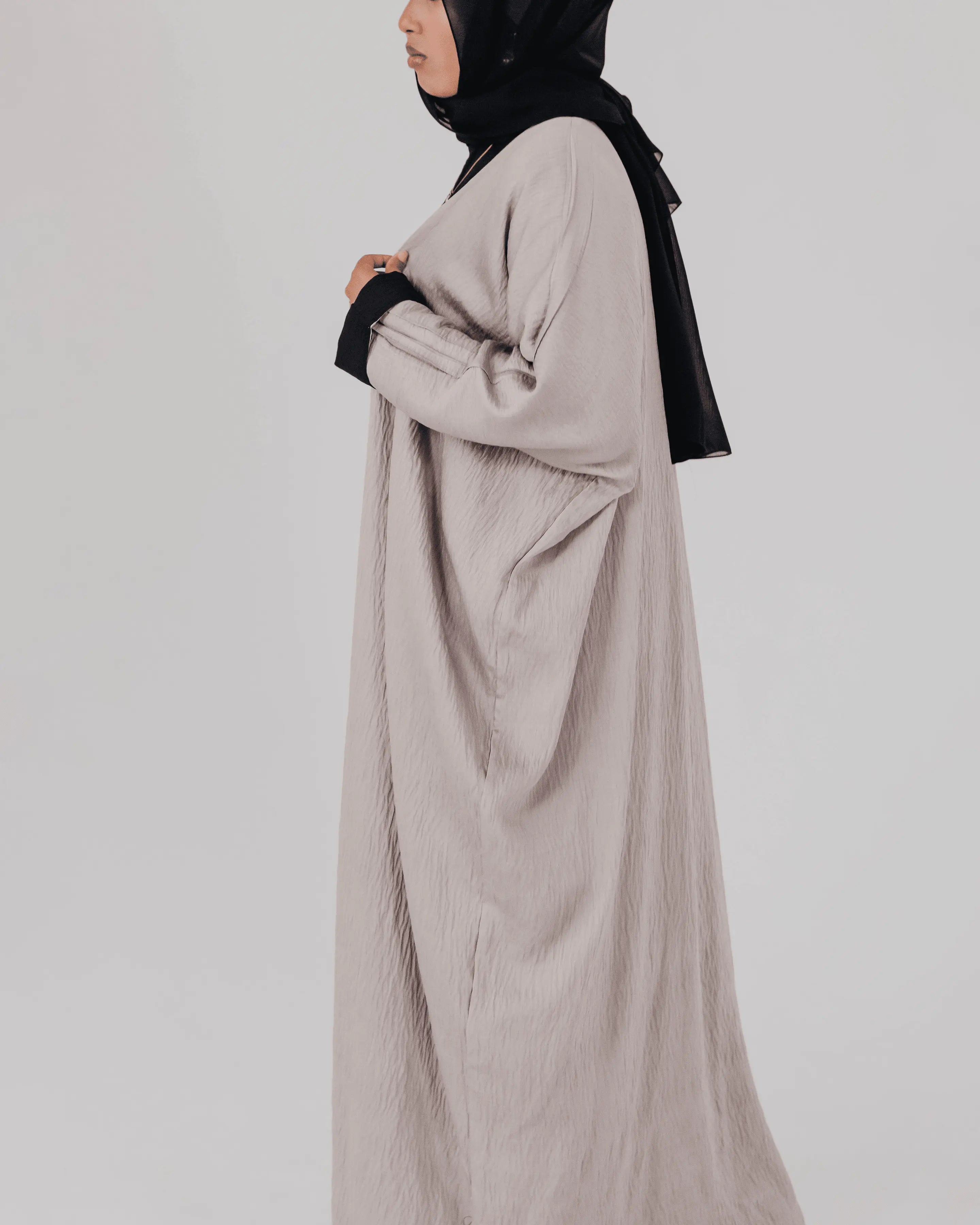 #LC03 | Black and Taupe Reversible Abaya - Melek London